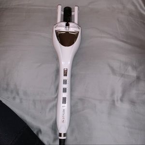 INSTYLER Curling Iron